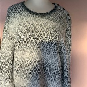 BarIII Sweater cozy & so pretty